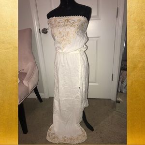 Strapless cotton white and gold dress